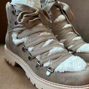 Women’s Dolce Vita Shearling-Trim Suede Ankle Boots, size 6.5